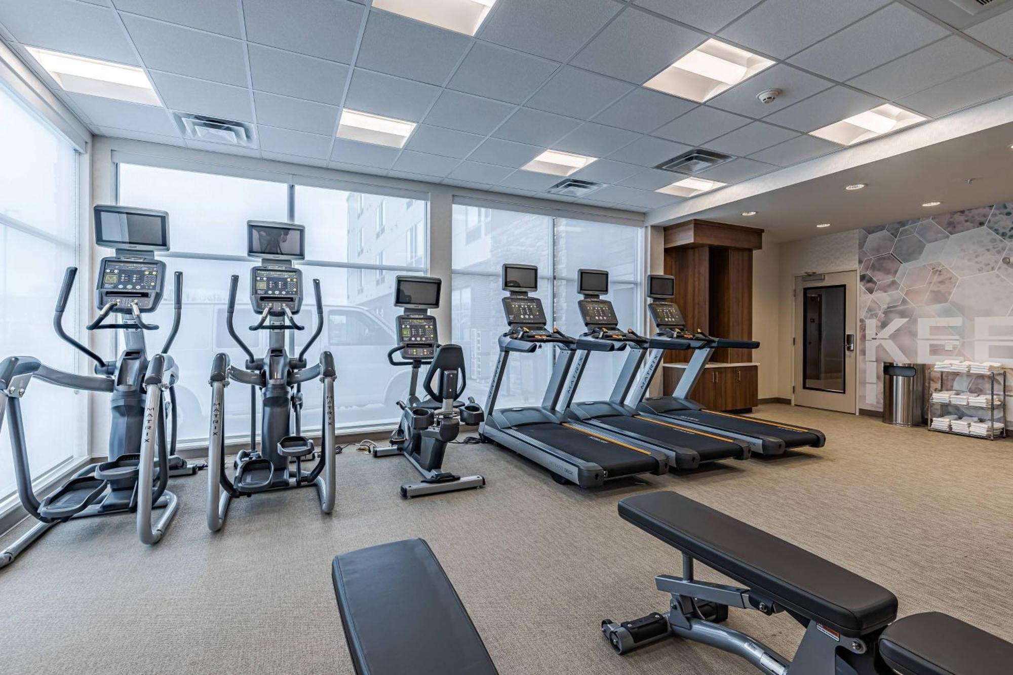 Springhill Suites By Marriott Fort Wayne North Sunnybrook Acres Extérieur photo